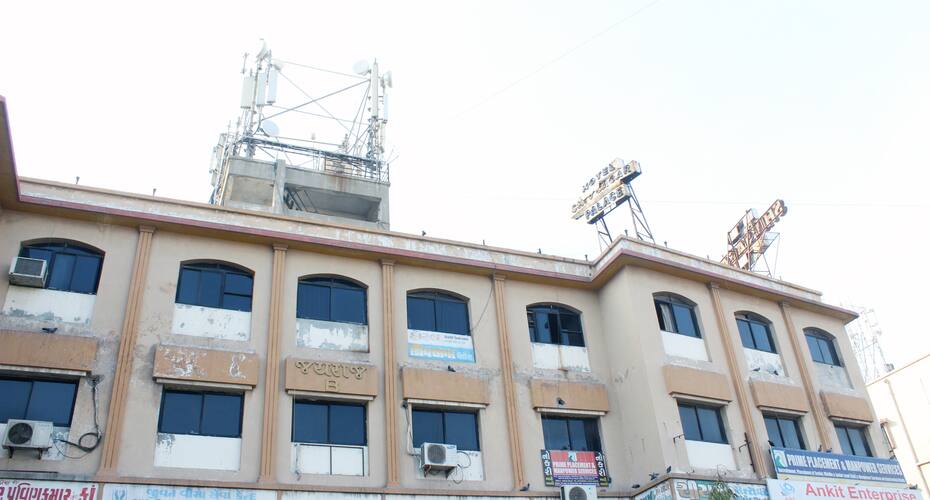 Shiv Sagar Palace Hotel, Ahmedabad 1